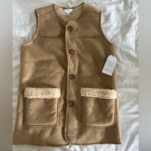 Time and Tru Tan Vest with Cream Sherpa Trim